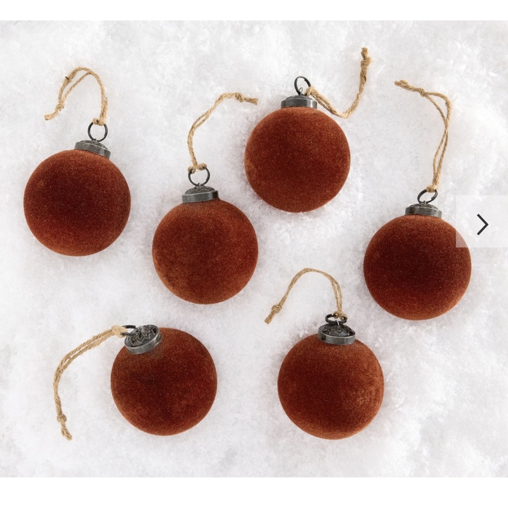 Pottery Barn Small Felt Ornament‎ Box - Set of 6 brown new!